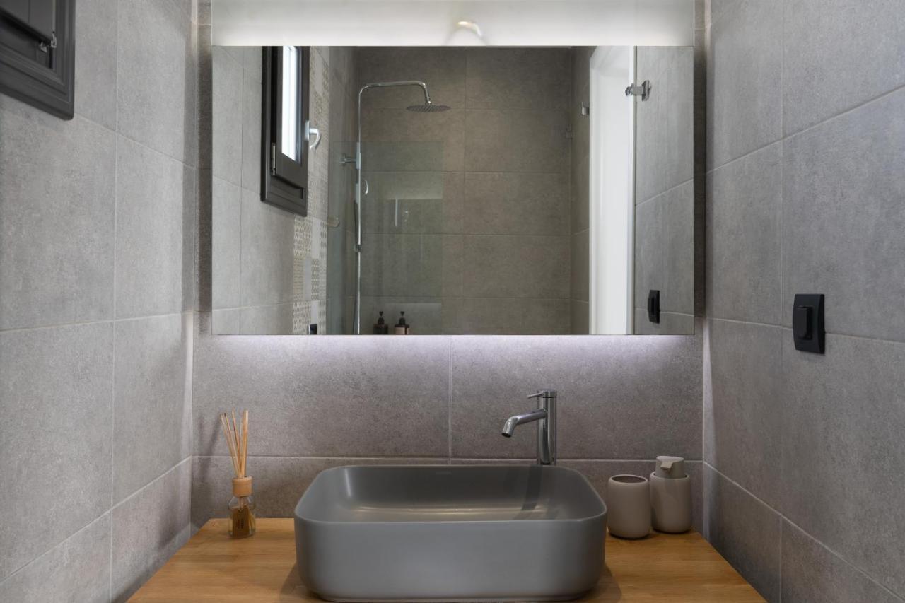 Akri Suites Vourvoúlos Esterno foto