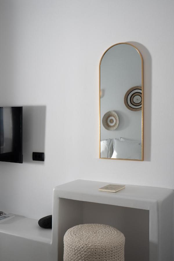 Akri Suites Vourvoúlos Esterno foto